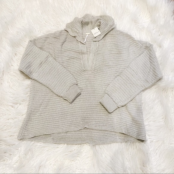 Free People Marlie Pullover Sweater in Pebble - Picture 3 of 7